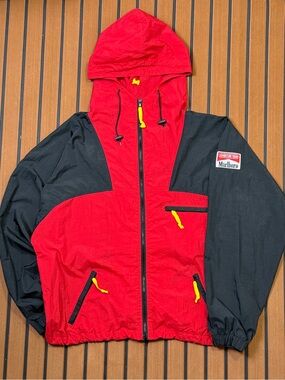 Vintage Marlboro Adventure Team Full Zip Hooded Windbreaker Jacket Mens XL Red